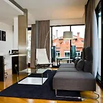 Inffinit Hotel