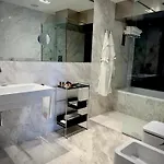Inffinit 3* Vigo