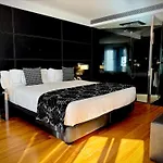 Inffinit Hotel