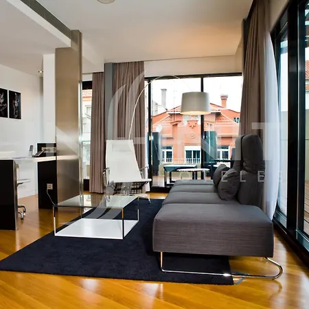 Inffinit Hotel 3*