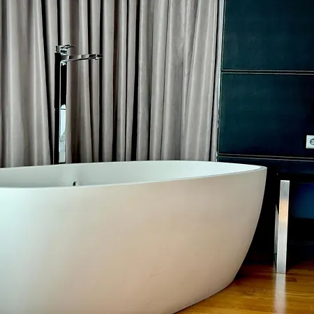 インフィニート ヴィーゴ