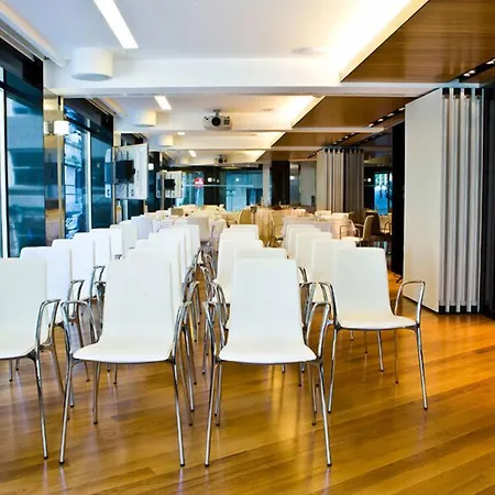 Hotell Inffinit Vigo