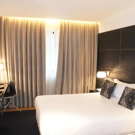 Inffinit Hotel