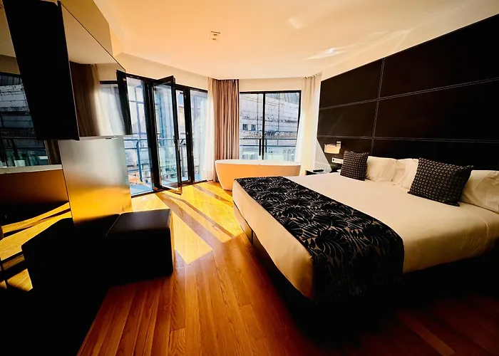 Inffinit Hotel