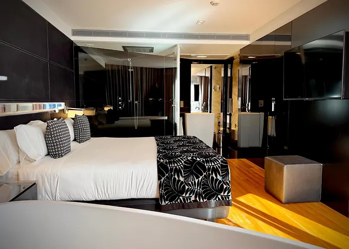 Inffinit Hotel 3*