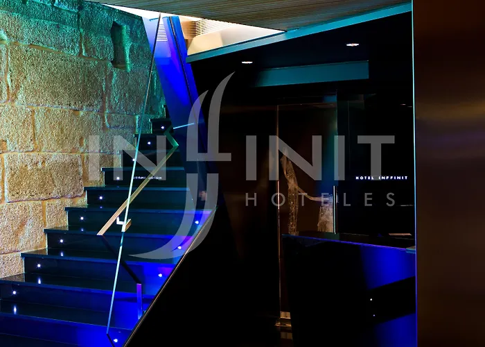 Inffinit Hotel 3*