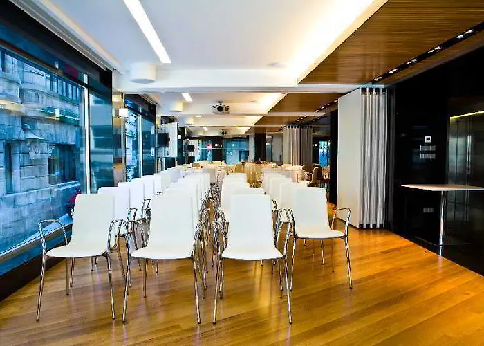 Inffinit Hotel