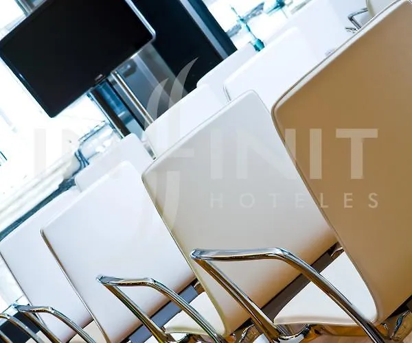 Inffinit Hotel